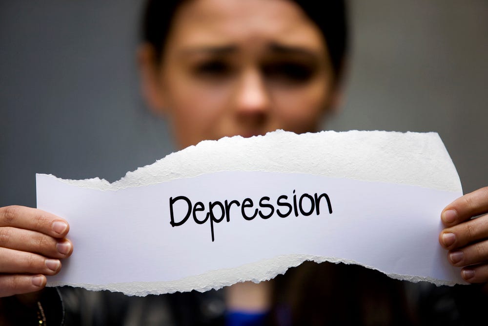 ما هي علامات الاكتئاب عند المرأة والاسباب؟